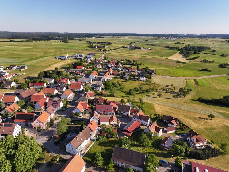 Luftaufnahme der Gemeinde Kolbingen